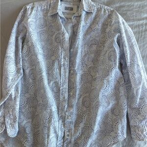 Frank & Eileen Grayson Brand White and Blue Button Down Shirt